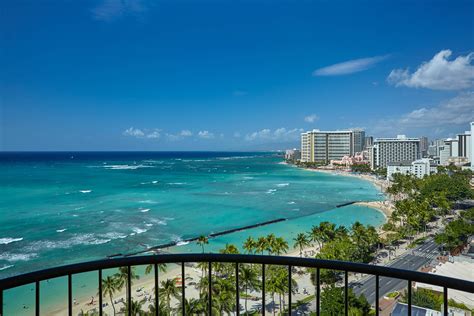 Sea View Resort And Spa .